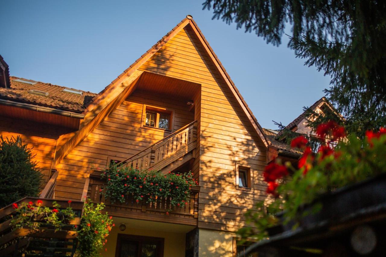 Apartmány a štúdiá Miroslav Deménvölgy Kültér fotó