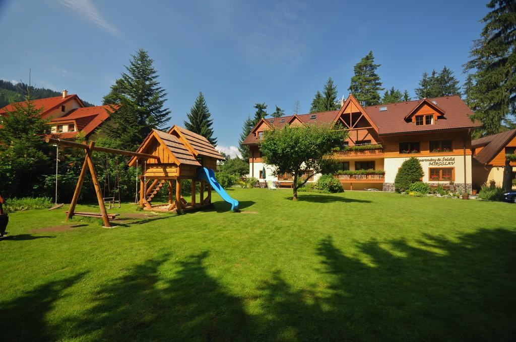 Apartmány a štúdiá Miroslav Deménvölgy Kültér fotó